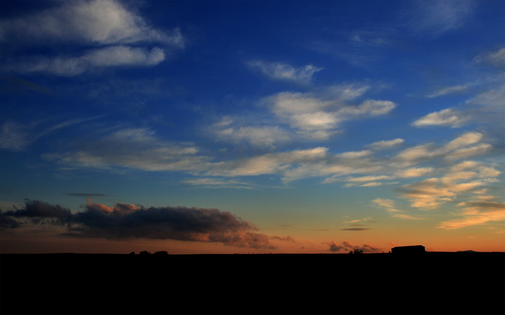 爱游戏娱乐平台-那不勒斯冲击联赛冠军，那不勒斯两连冠