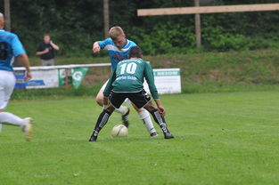 爱游戏中国官方网站平台-中国足球年度传控流比赛战术布置路径图，足球传控集锦