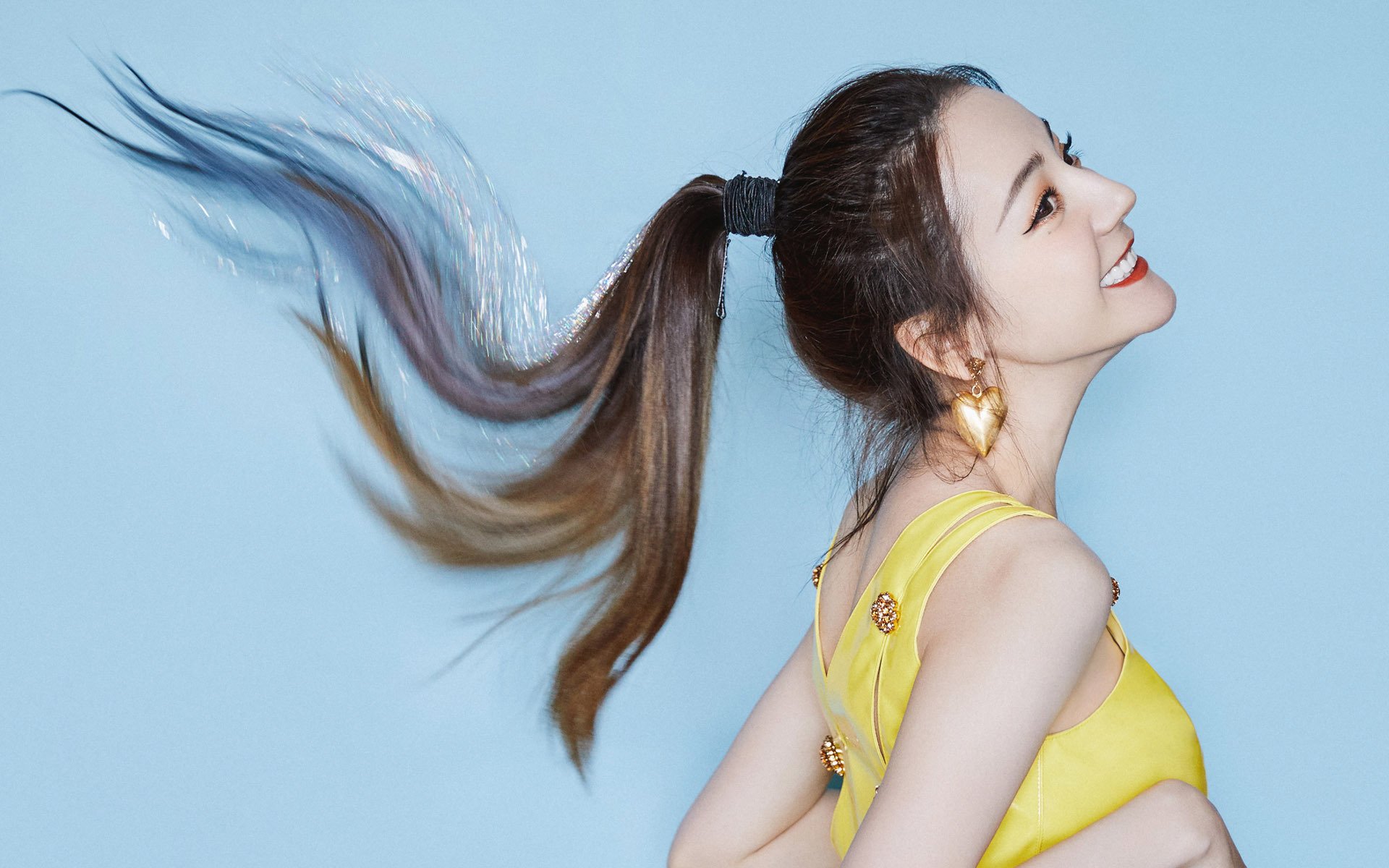 广东队老将发挥领导作用带动年轻球员成长，广东队总教练是谁