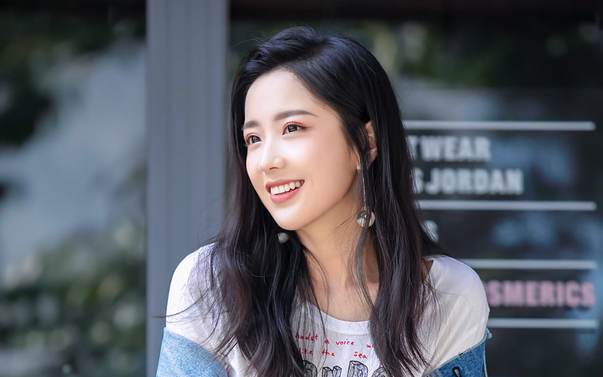 观众互动体验技术创新多样，观众互动是什么意思